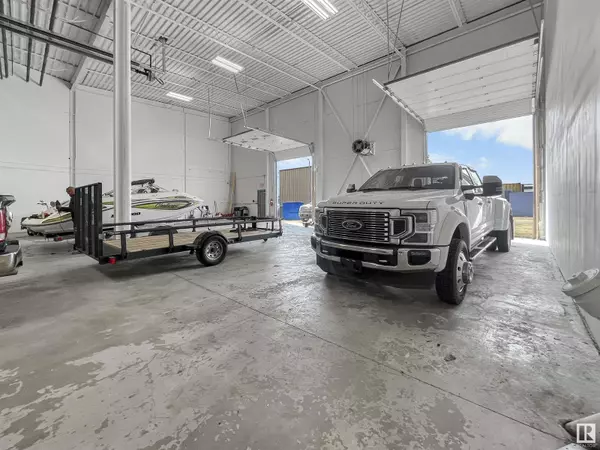 Edmonton, AB T5L4S9,14617 134 AV NW NW