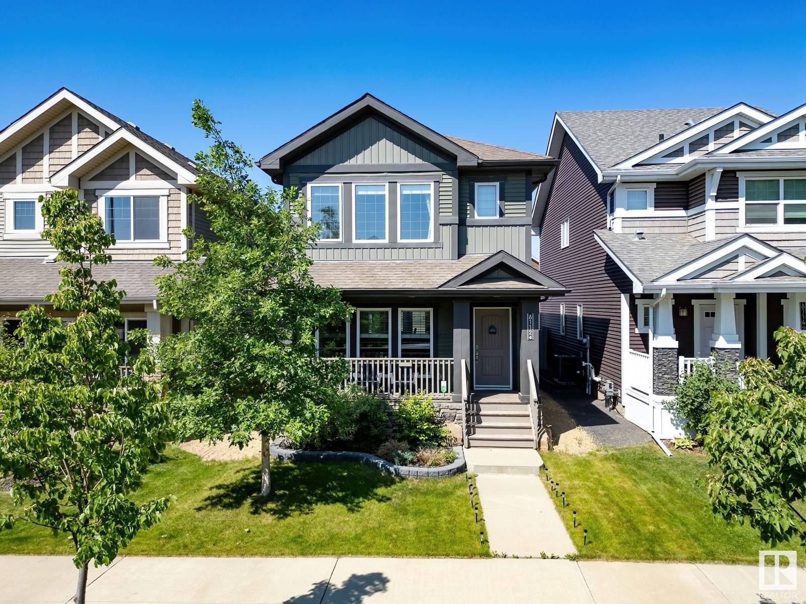 8112 224 ST NW, Edmonton, AB T5T7A4