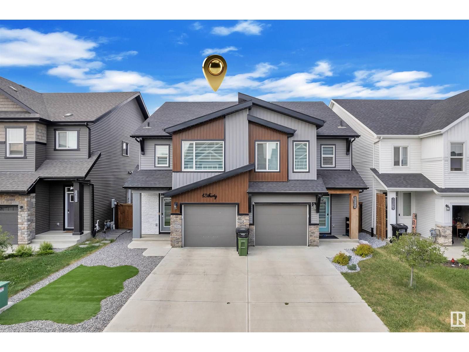 Edmonton, AB T6X2Y4,1330 PLUM LI SW