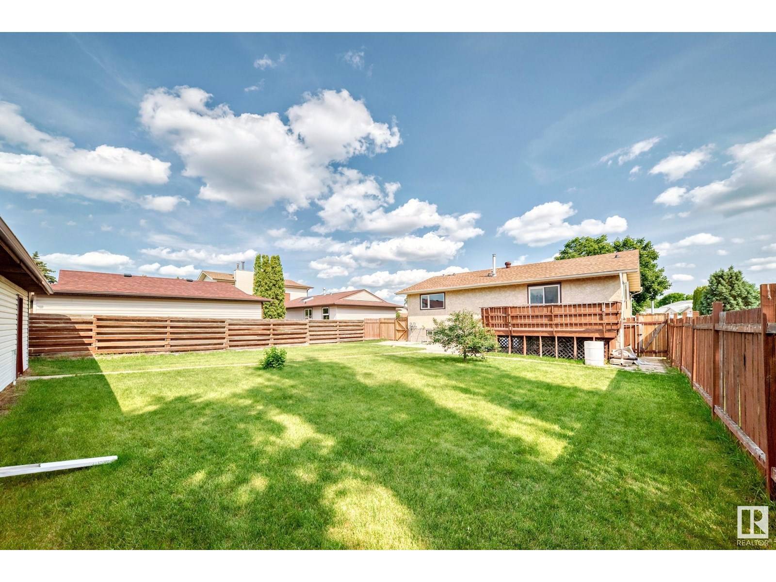 Edmonton, AB T5X4X8,13908 120 ST NW
