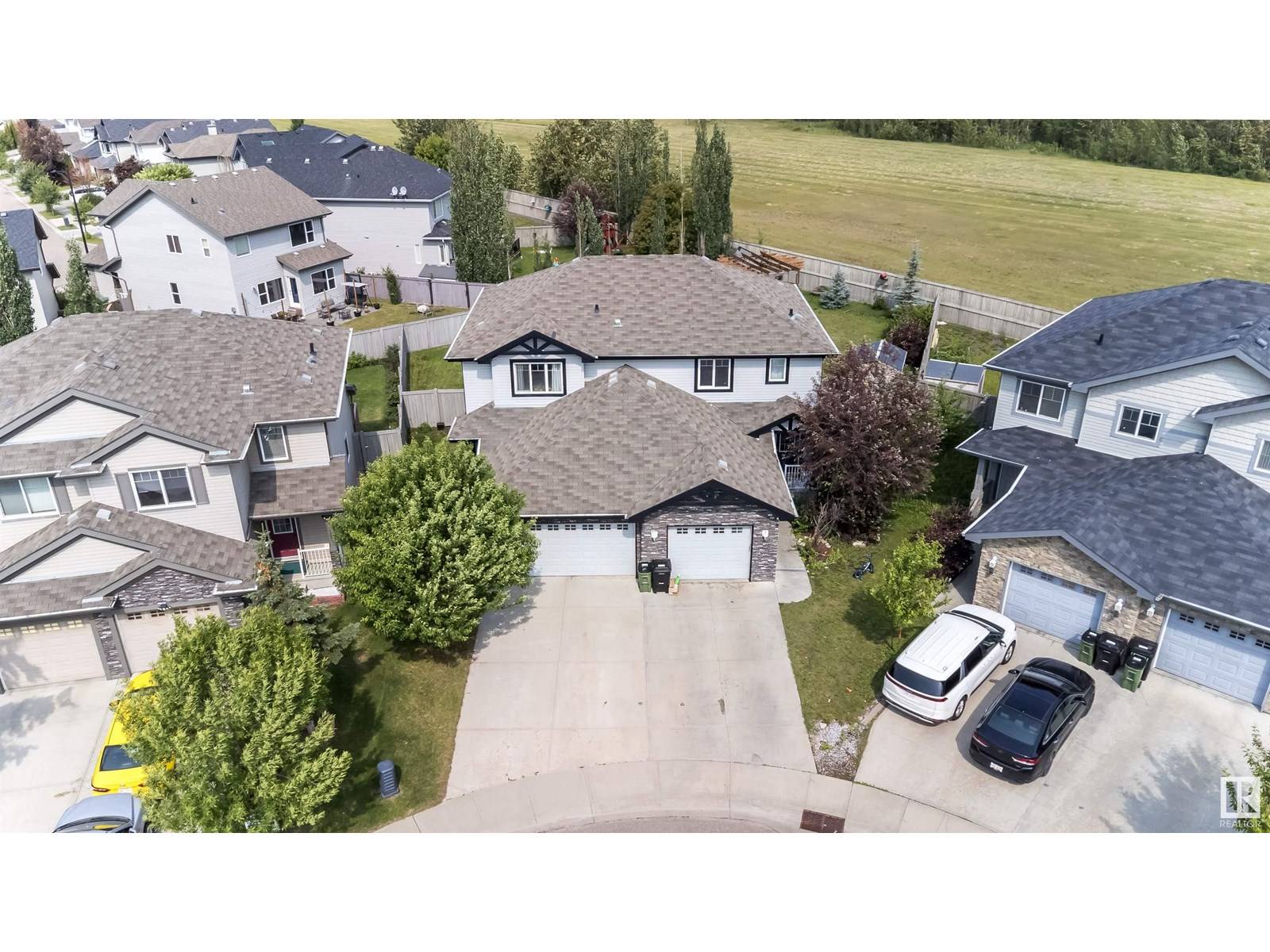 Edmonton, AB T6X0W9,106 53 ST SW