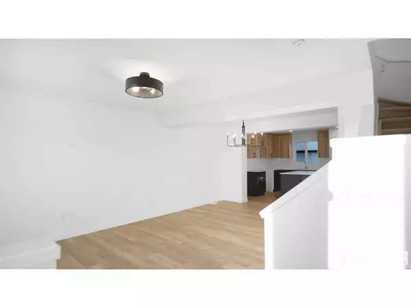 Fort Saskatchewan, AB T8L0Z6,164 Ficus WY