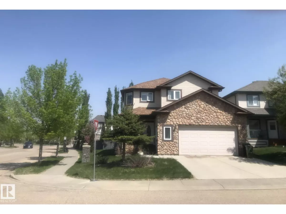 Edmonton, AB T6W1J2,1604 BLACKMORE CO SW