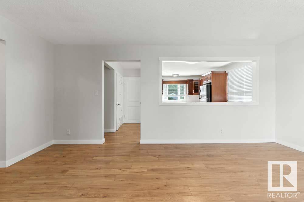 Edmonton, AB T5C2G8,8023 134A AV NW