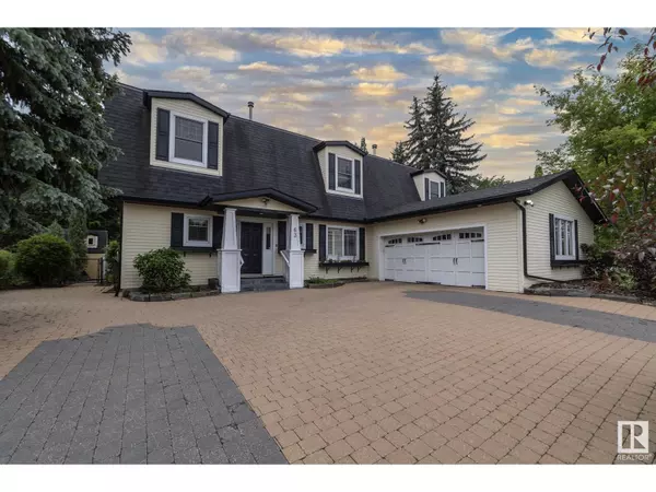 63 FAIRWAY DR NW, Edmonton, AB T6J2C2