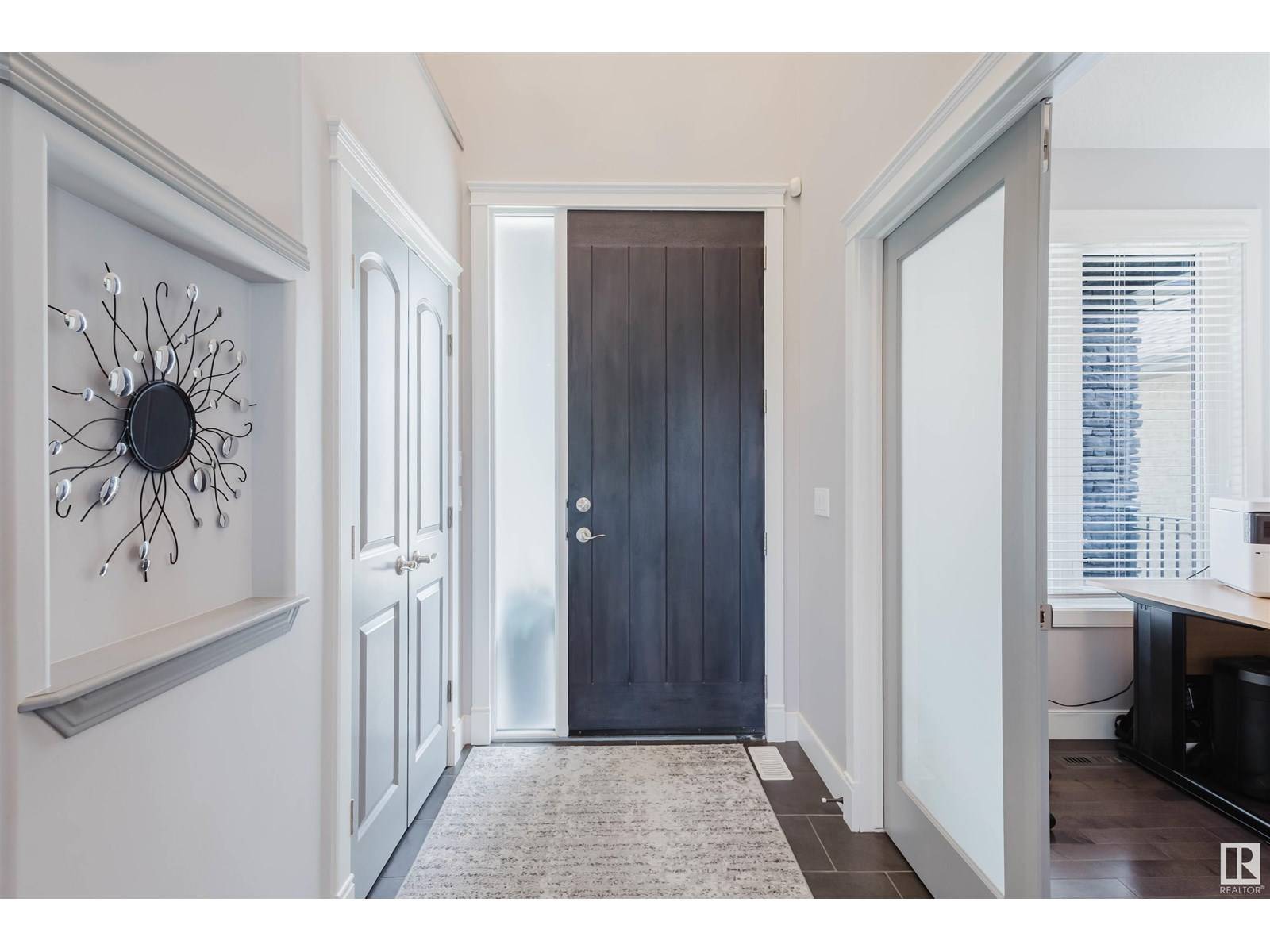 Edmonton, AB T5T6Y3,8816 208 ST NW