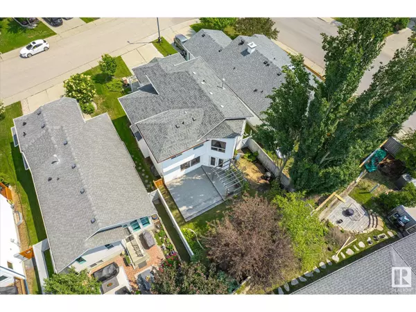 Edmonton, AB T6M2R7,4908 187 ST NW