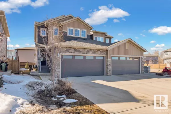 Edmonton, AB T5S0N9,5106 LARK CR NW
