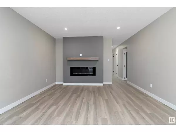 Edmonton, AB T5N2X6,10157 145 ST NW NW
