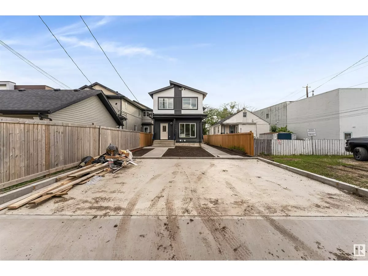 Edmonton, AB T5G2A9,11443 101 ST. NW