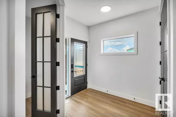 Spruce Grove, AB T7X2L6,80 HEMINGWAY CR