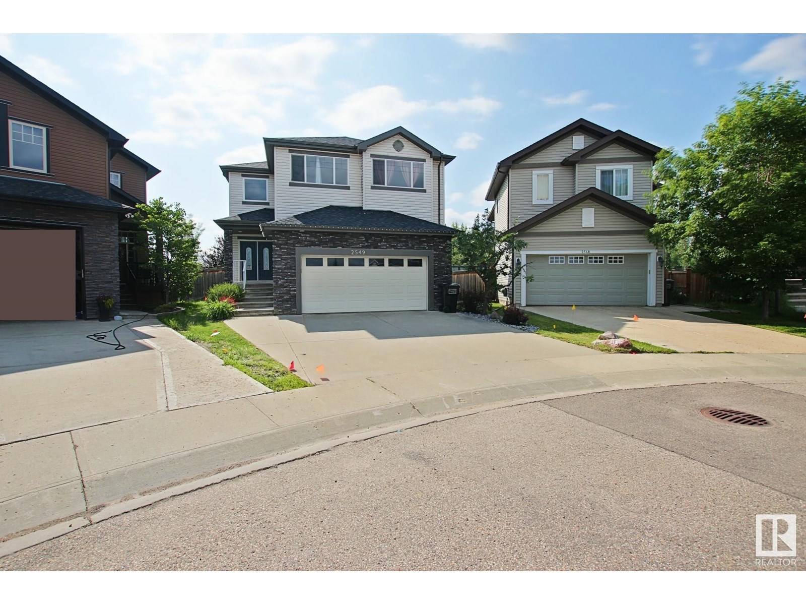 Edmonton, AB T6W1J9,2549 BELL CO SW