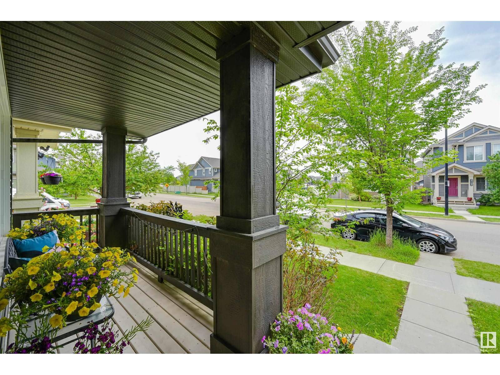 Edmonton, AB T6X2B7,517 ORCHARDS BV SW