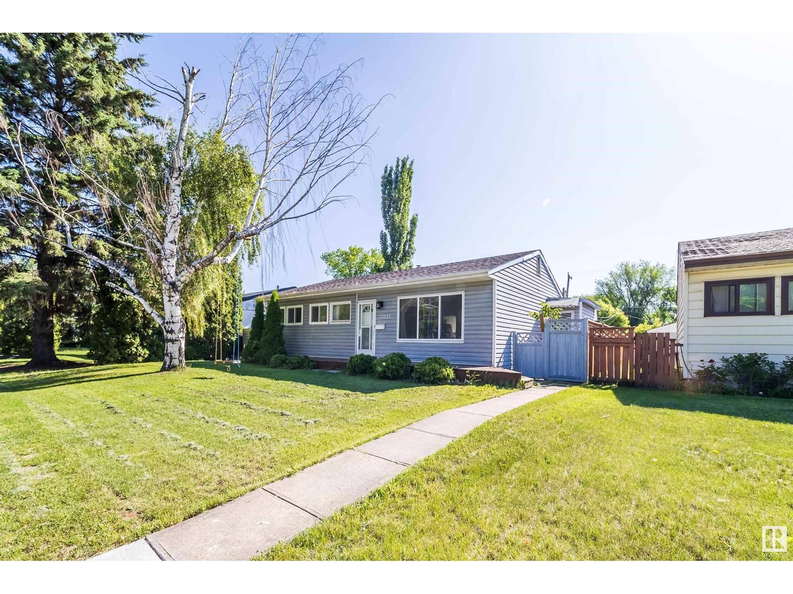 Edmonton, AB T5L0V5,13027 125 ST NW