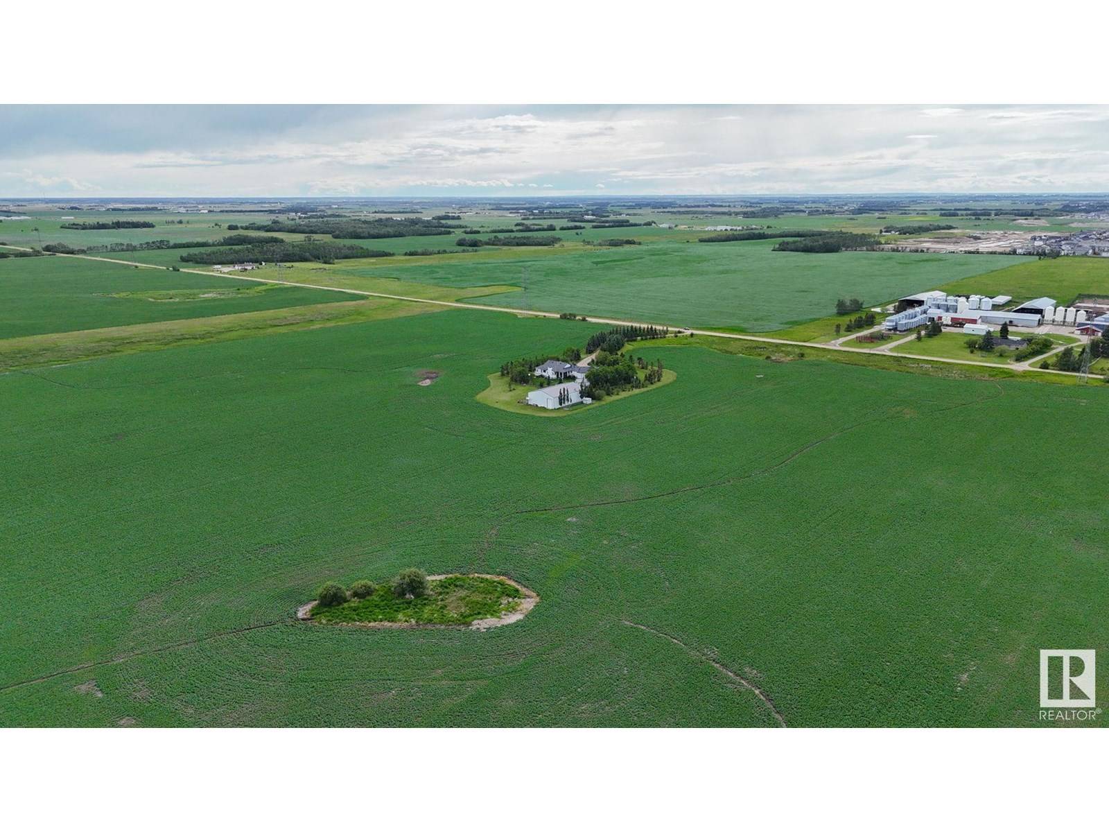 Rural Leduc County, AB T4X2P8,49317 RGE ROAD 245