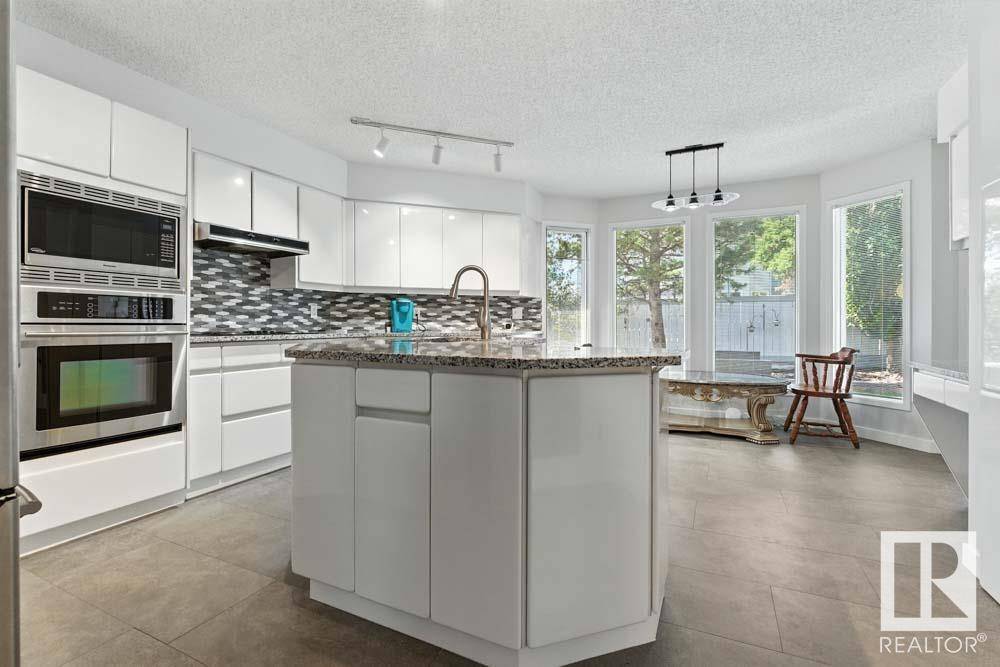 Edmonton, AB T6M1V6,5830 181 ST NW