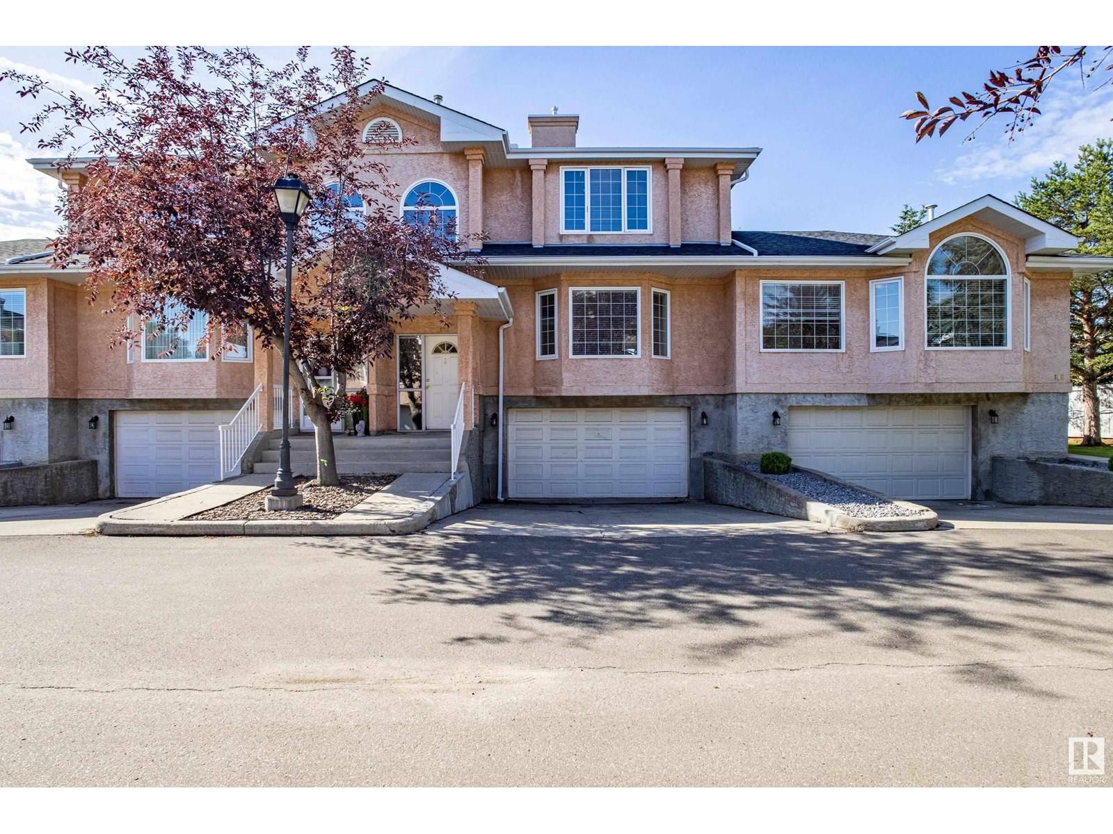 #121 11115 9 AV NW, Edmonton, AB T6J6Z1