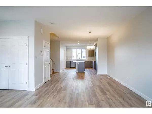 Edmonton, AB T5Z0E4,18235 85 ST NW