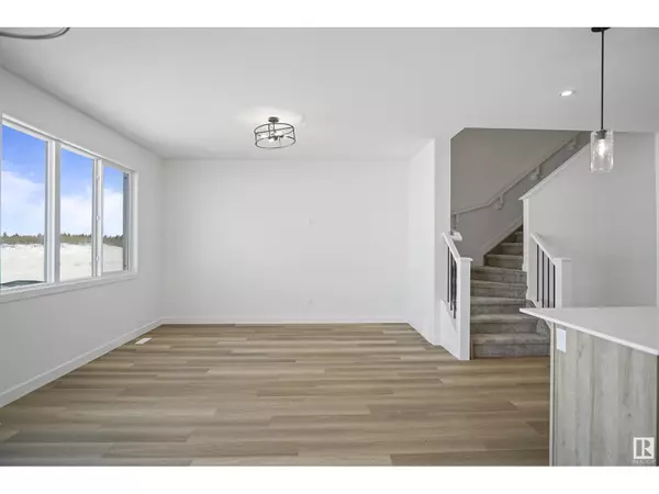 Edmonton, AB T5Z0V6,17920 70 ST NW