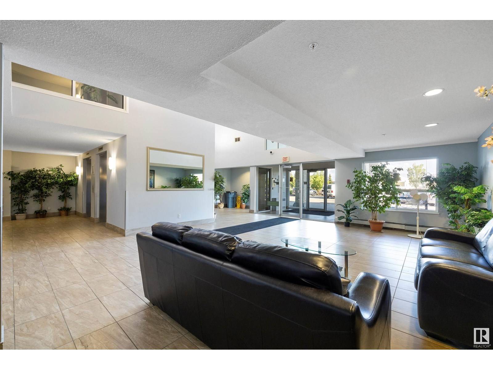Edmonton, AB T5T6X4,#326 17404 64 AV NW