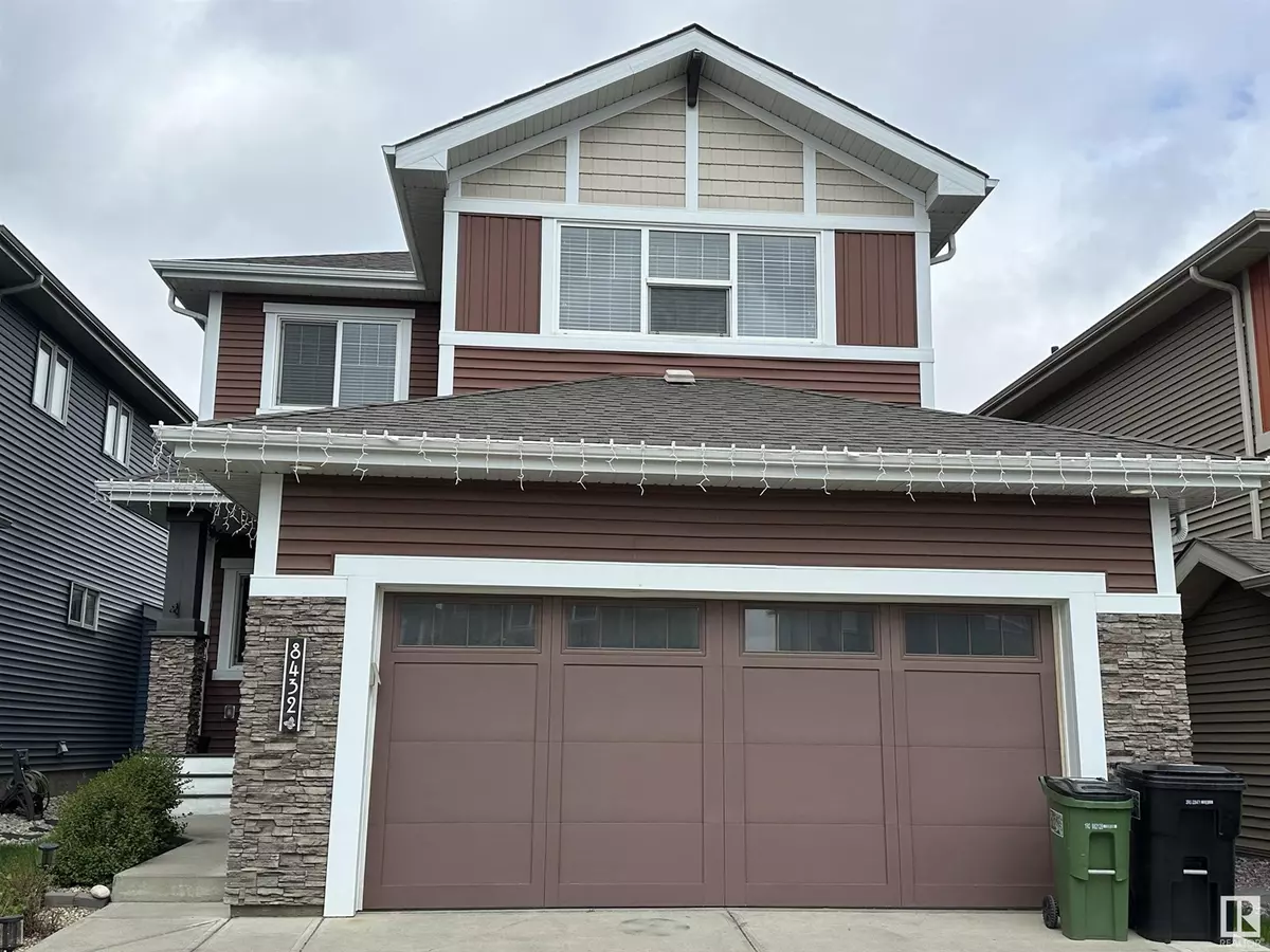 Edmonton, AB T5T7E1,8432 219 ST NW