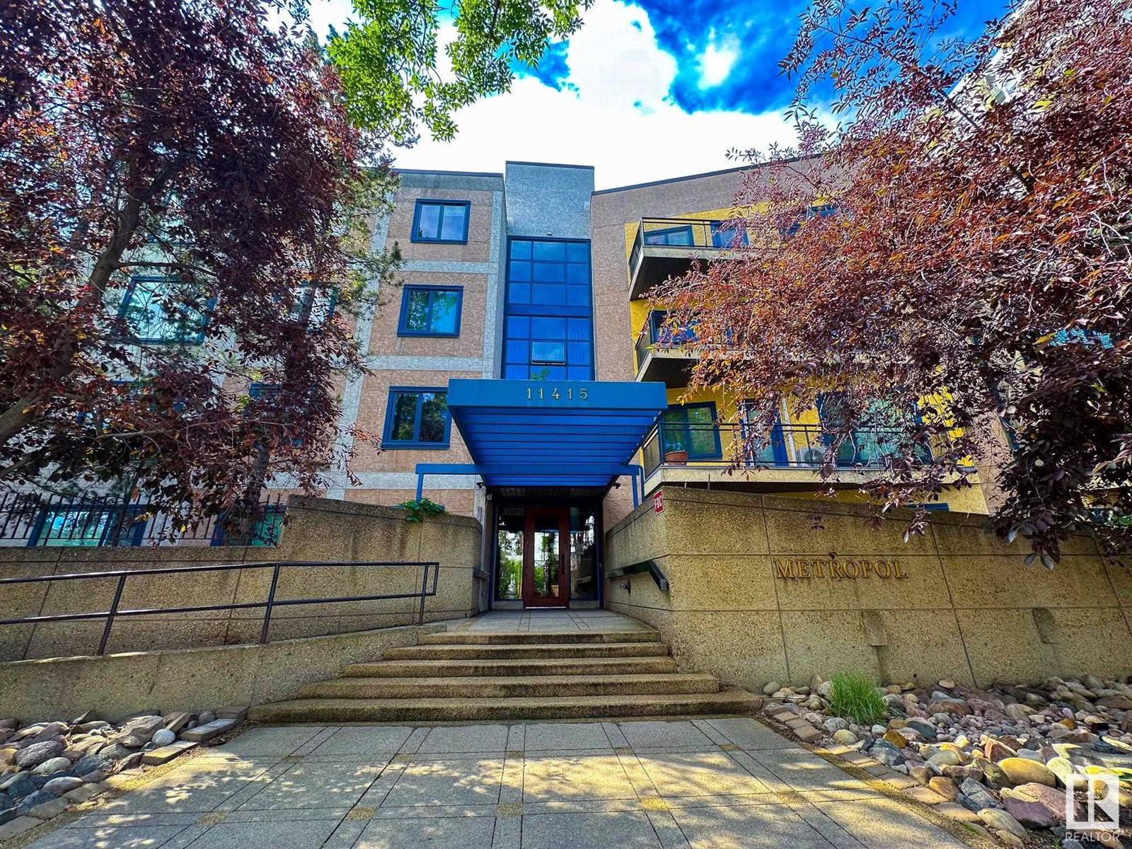 #105 11415 100 AV NW, Edmonton, AB T5K0J5