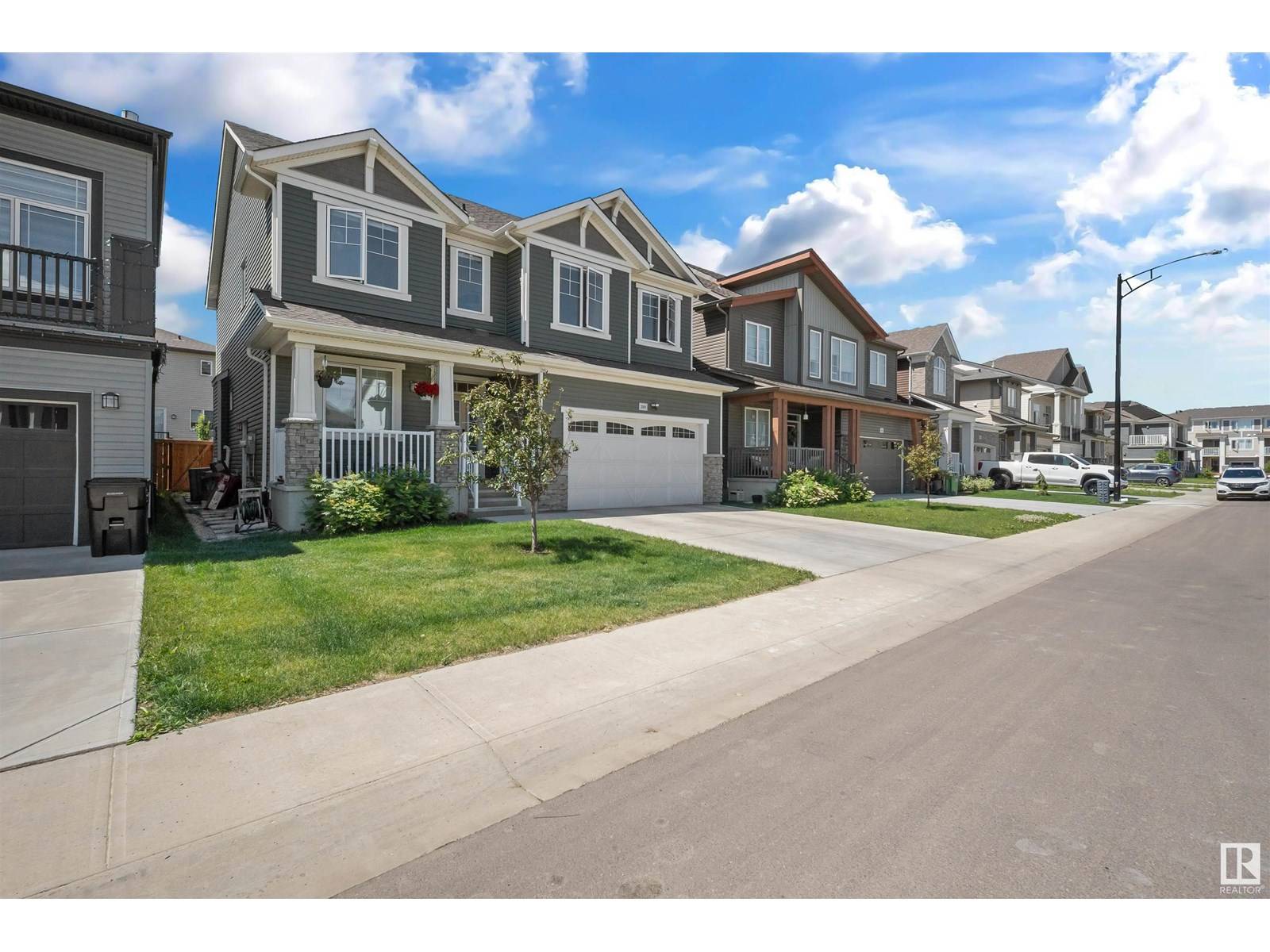 Edmonton, AB T6M1M7,2008 206 ST NW