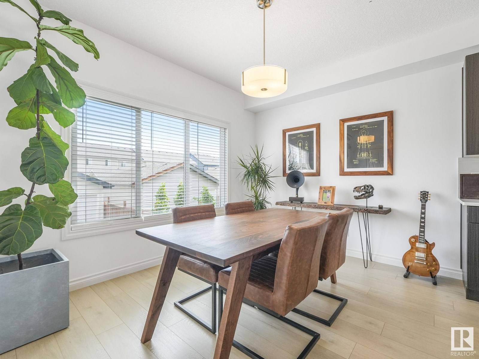 Leduc, AB T9E1E9,822 MORRIS AV