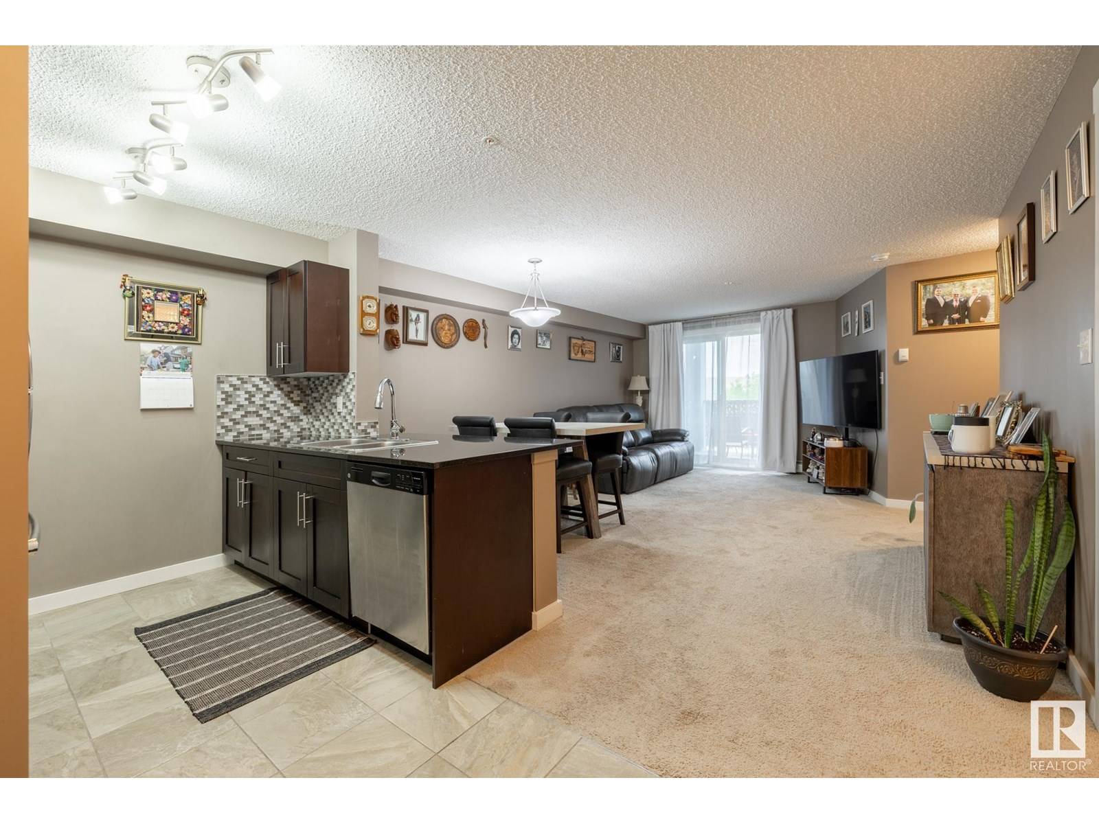 St. Albert, AB T8N7S1,#204 25 ELEMENT DR