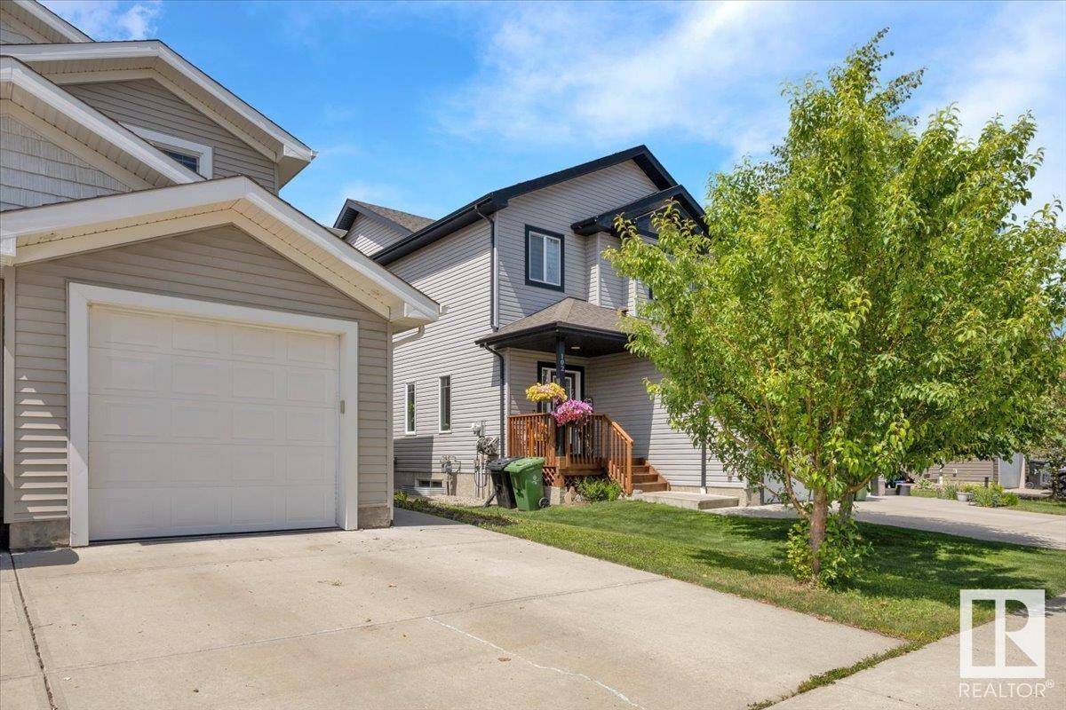 Fort Saskatchewan, AB T8L0M6,104 RADCLIFFE WD