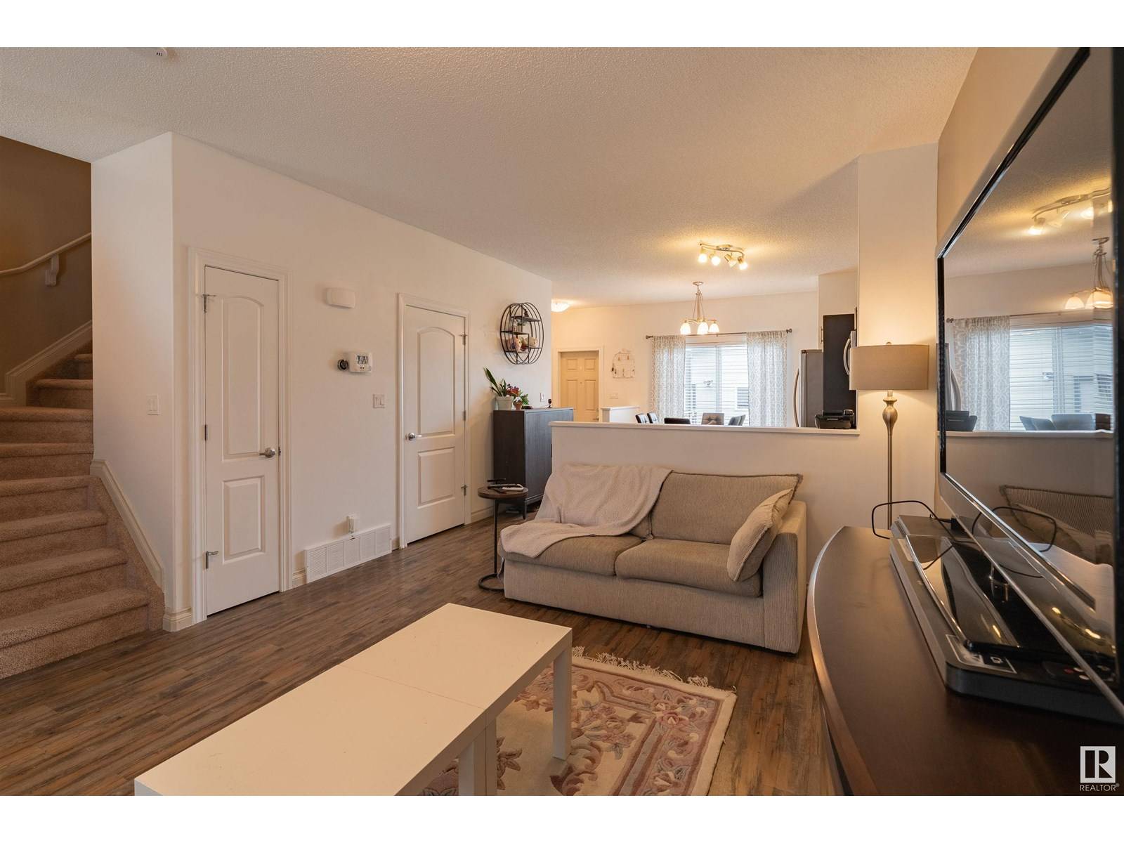 Edmonton, AB T5X0G5,16728 120 ST NW