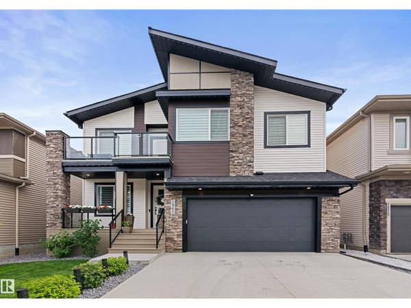 19619 26 AV NW, Edmonton, AB T6M0X4