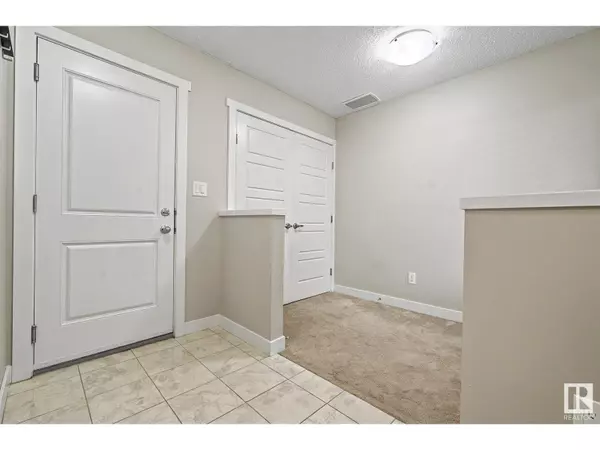 Edmonton, AB T6T0V7,#67 1530 TAMARACK BV NW