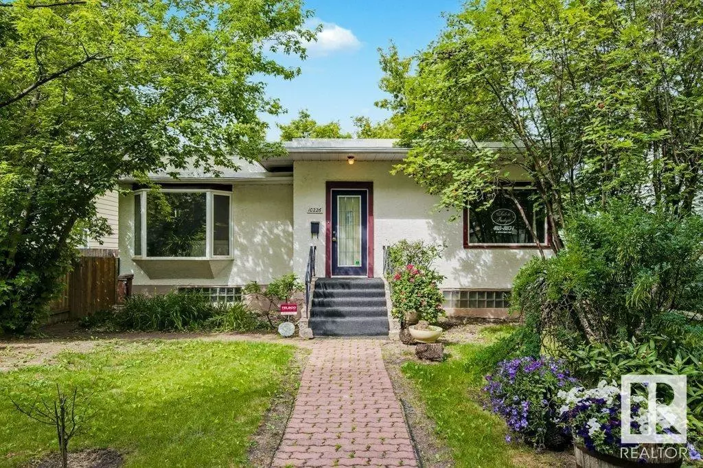 Edmonton, AB T5N3B9,10226 147 ST NW