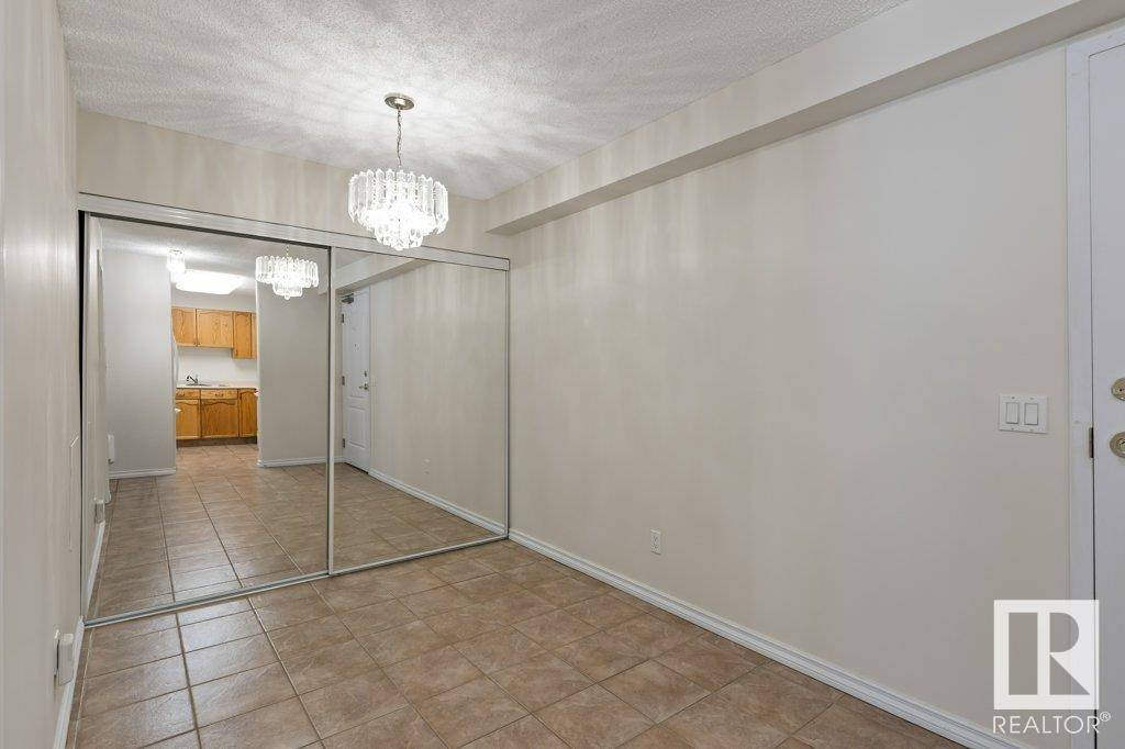 St. Albert, AB T8N6Z2,#104 160 KINGSWOOD BV