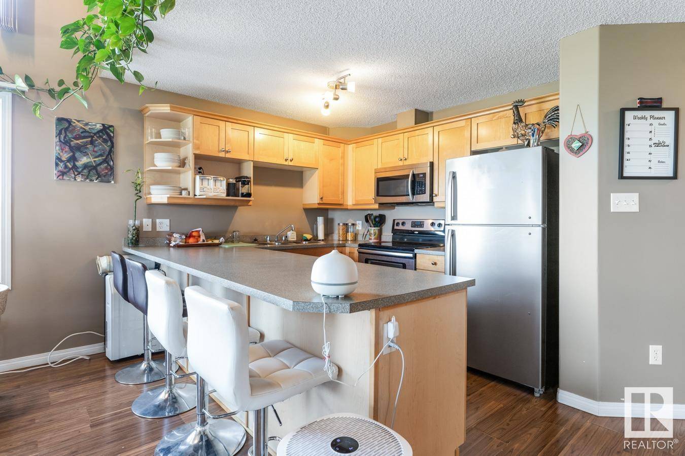 Edmonton, AB T6R0N2,#1325 9363 SIMPSON DR NW