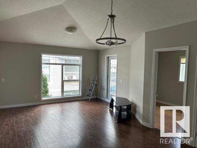 Edmonton, AB T6X1M4,#11 150 EDWARDS DR SW