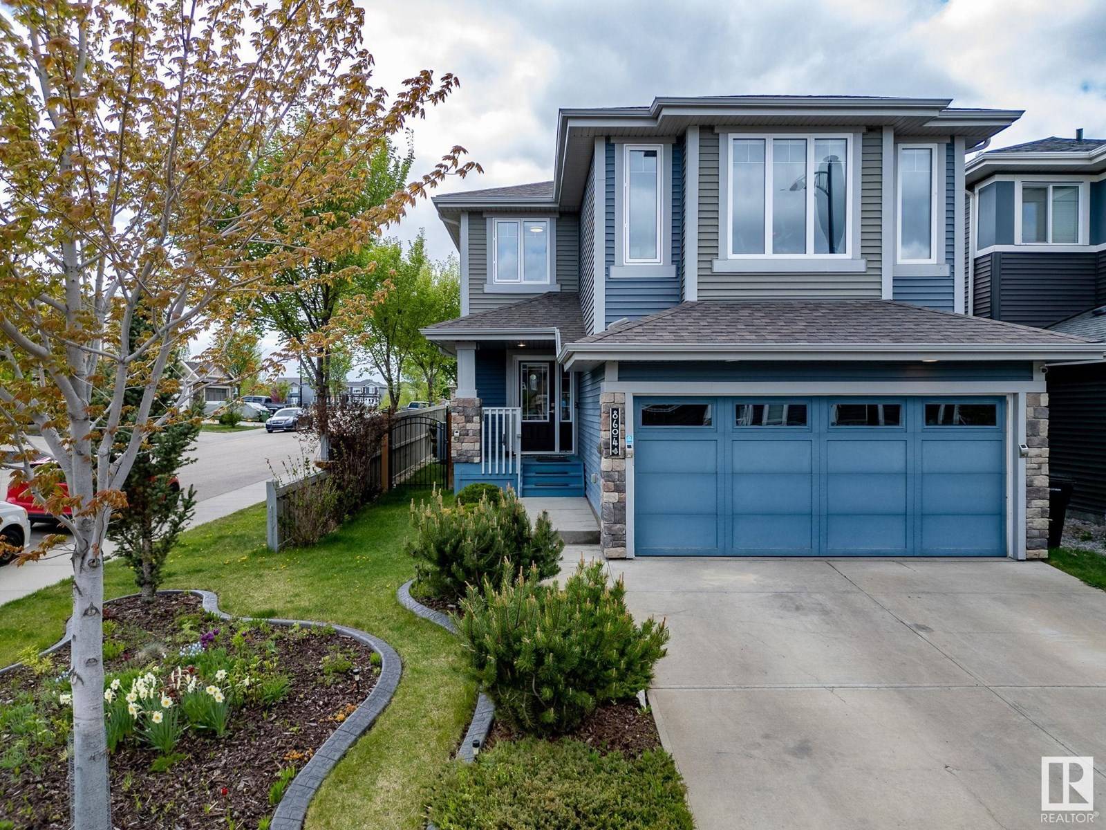8604 217 ST NW, Edmonton, AB T5T4R5