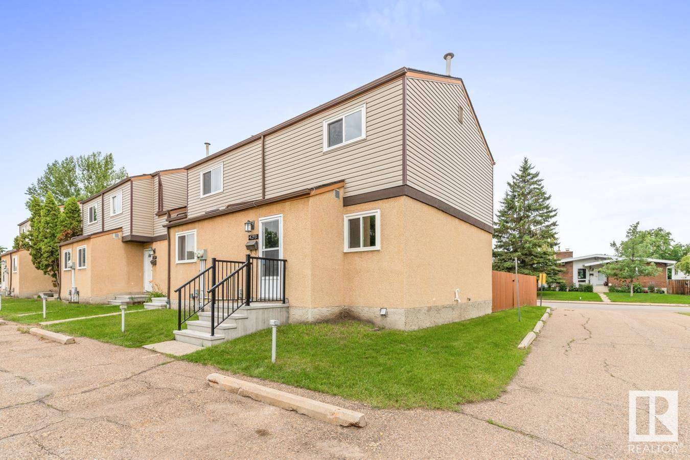 Edmonton, AB T5Y1N1,14293 23 ST NW