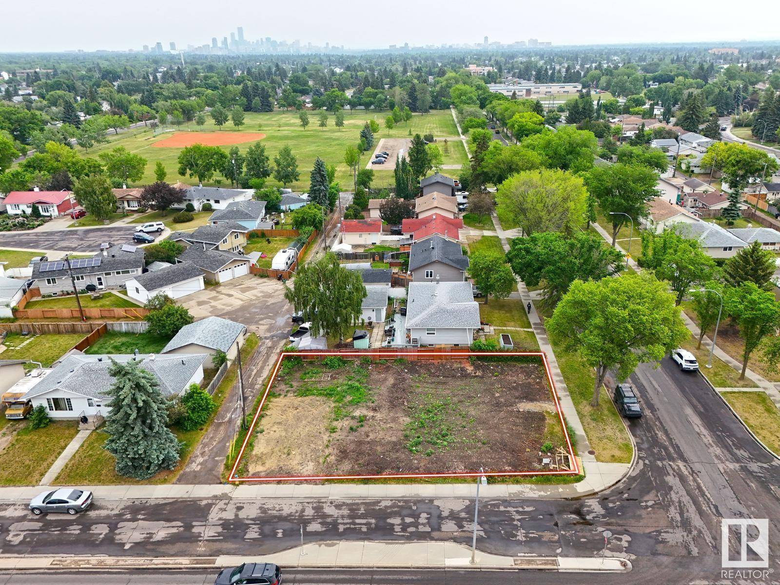 Edmonton, AB T5R5C6,16222 92 AV NW