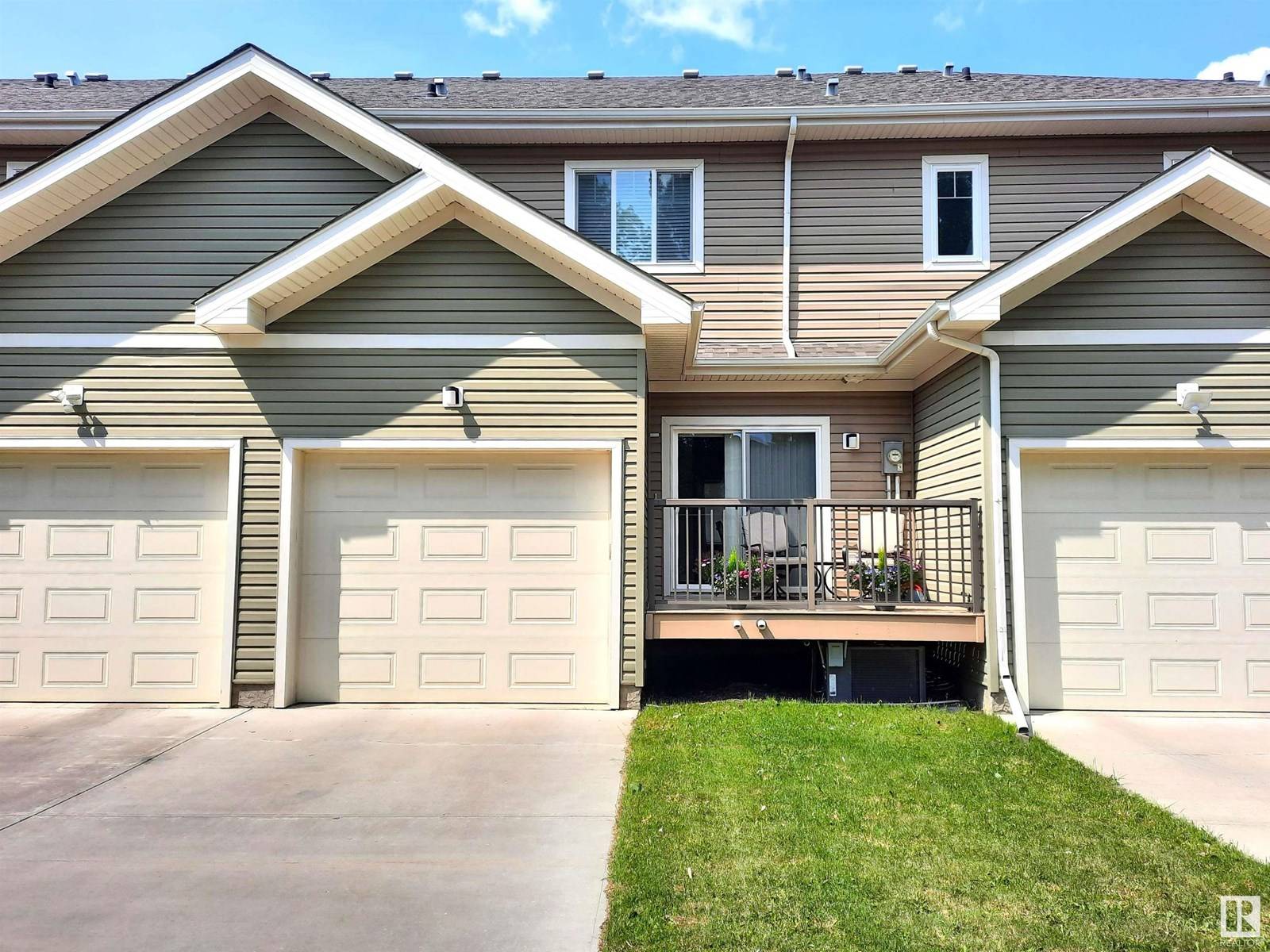 Spruce Grove, AB T7X2J1,#7 300 QUEEN ST
