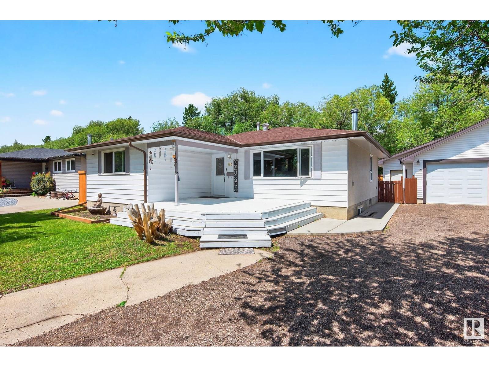 St. Albert, AB T8N2L8,64 ASPEN CR