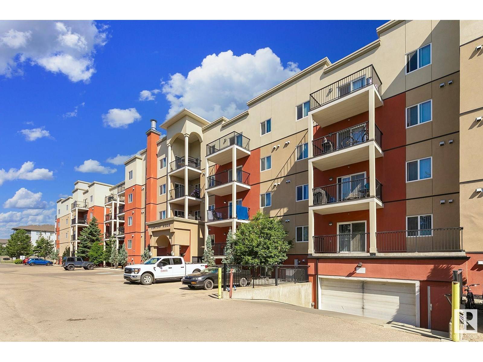 Edmonton, AB T5P0K5,#414 9945 167 ST NW