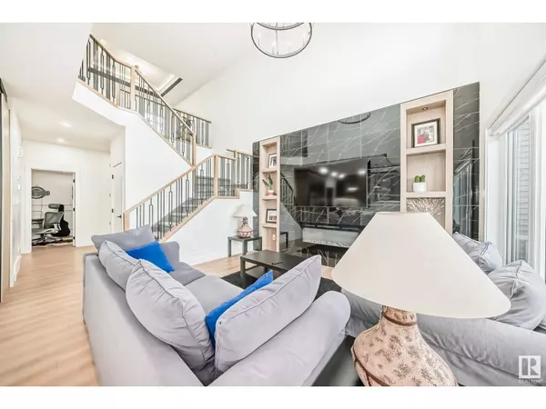 St. Albert, AB T8N8A1,14 EDGEFIELD WY