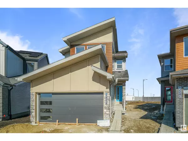17631 46 ST NW, Edmonton, AB T5Y4B7