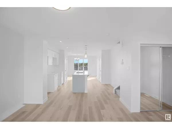 Edmonton, AB T5Z0V4,18156 74 ST NW