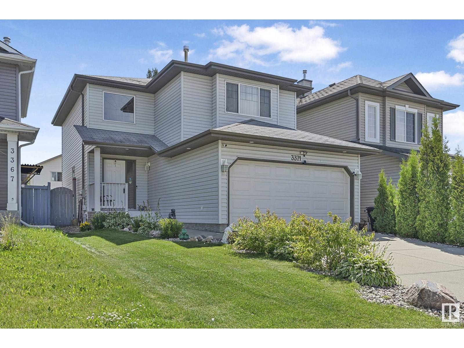 3371 25 AV NW, Edmonton, AB T6T1Y4