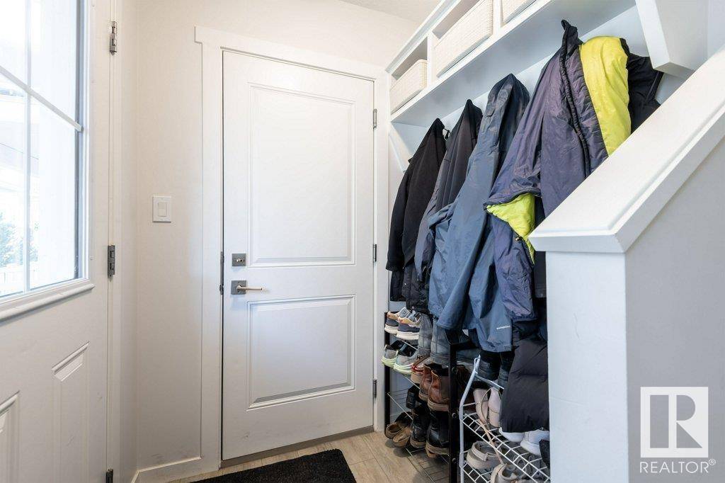 Edmonton, AB T6W4N6,#47 1110 DANIELS LINK LI SW