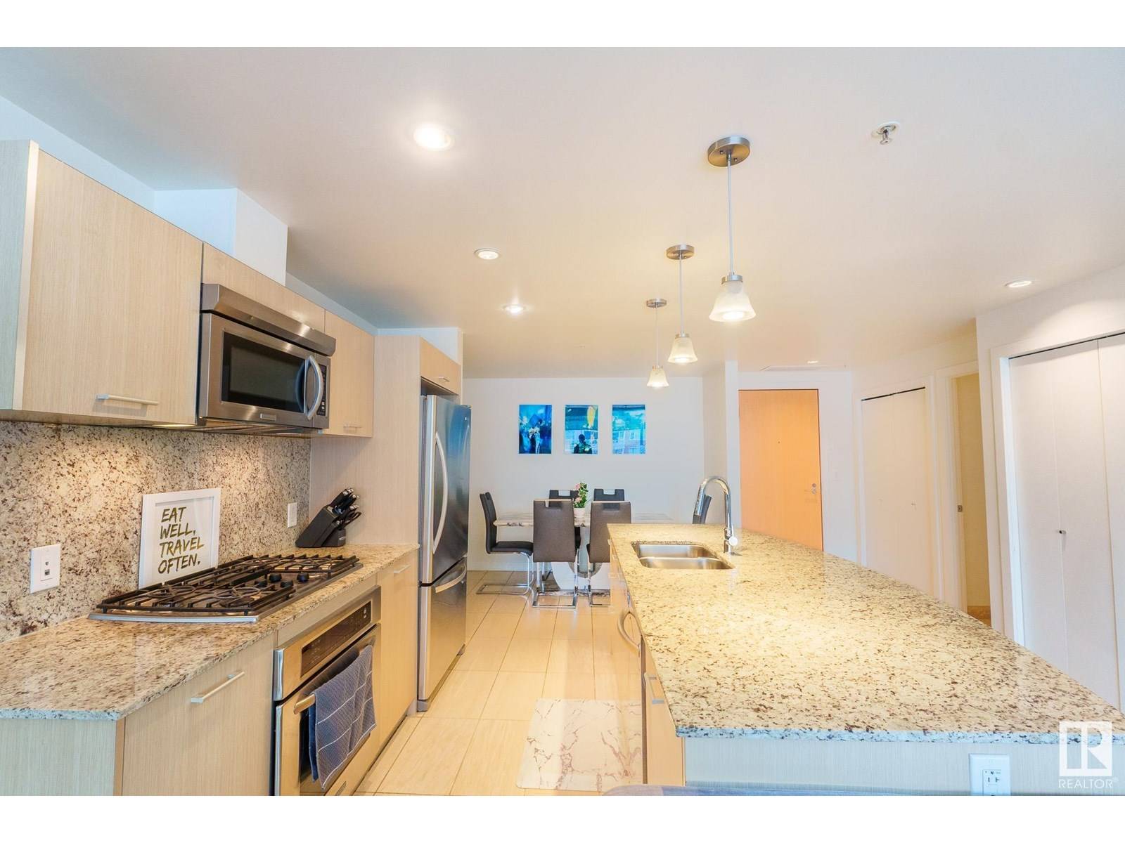#304 2510 109 ST NW, Edmonton, AB T6J2X1