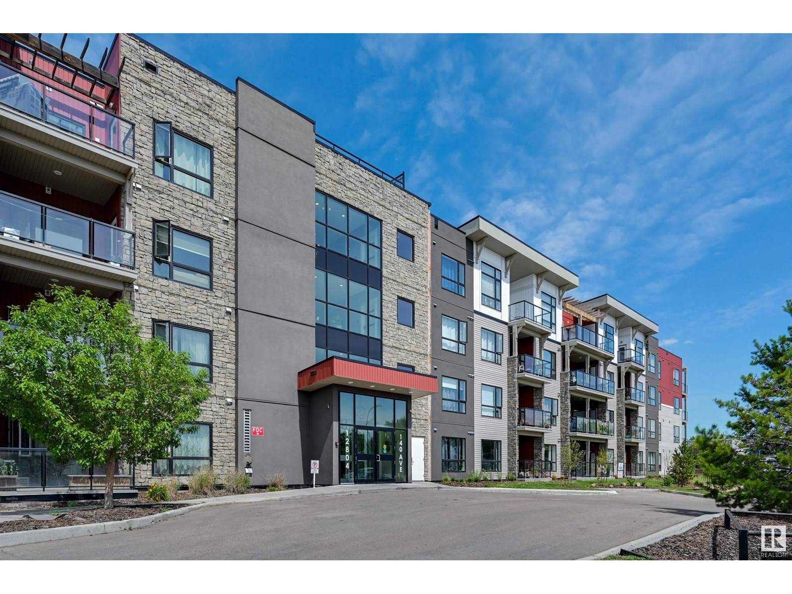 Edmonton, AB T6V0M3,#124 12804 140 AV NW NW